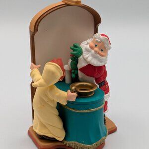 Hallmark Keepsake Santa's Show 'n' Tell 1998, Magic Vintage Christmas Ornament